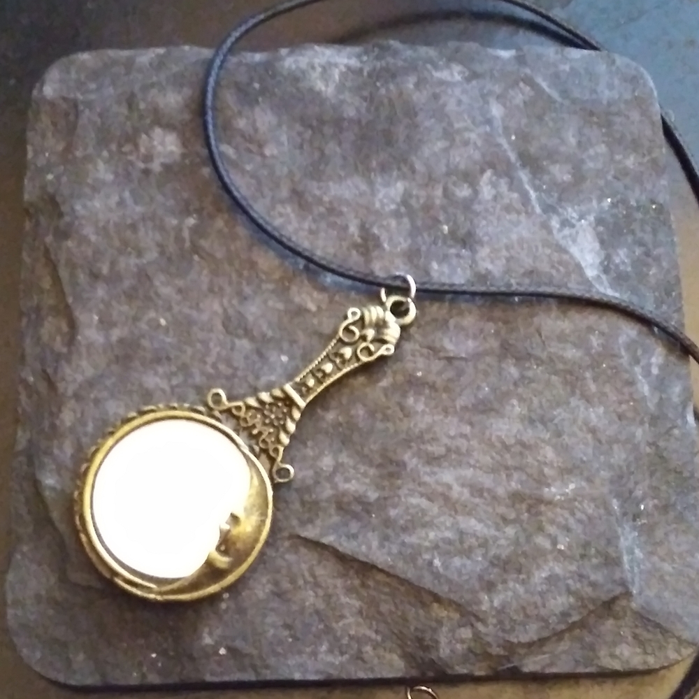 Fairytale Forest Magic Mirror Charm Necklace - Picture 3 of 5